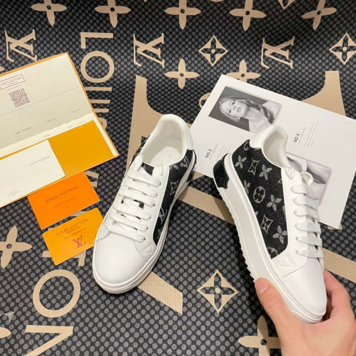 Women's sneakers shoes, size 35-40, SS70-1542-1547