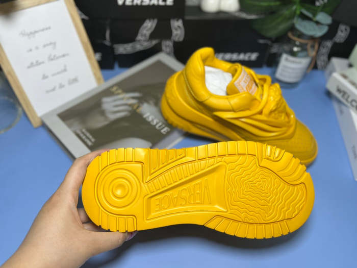 Women men sneakers shoes,size 35-46, with box, SS120-114-121
