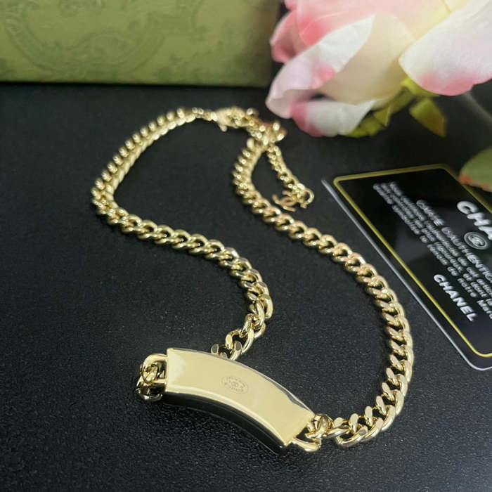 Necklace jewelry ,length 50cm, with box,  J25-1523