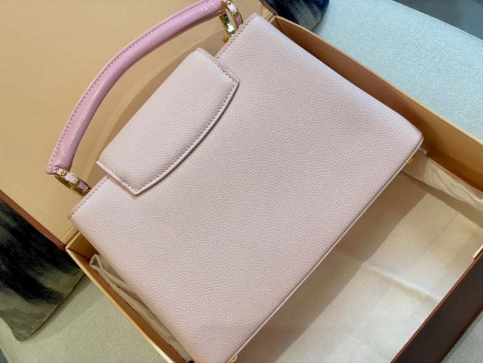 Capucines Leather  bag ,5A , size 27x20cm ,no box,  B110-121