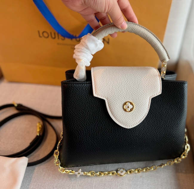 Capucines Leather bag ,5A , size 27x20cm ,no box, B110-120