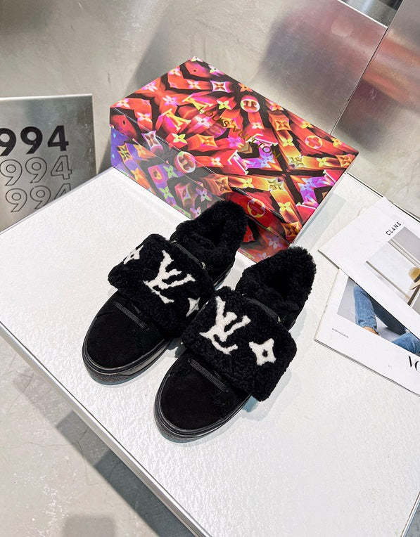 Women sneakers shoes,size 35-42, SS98-343-344