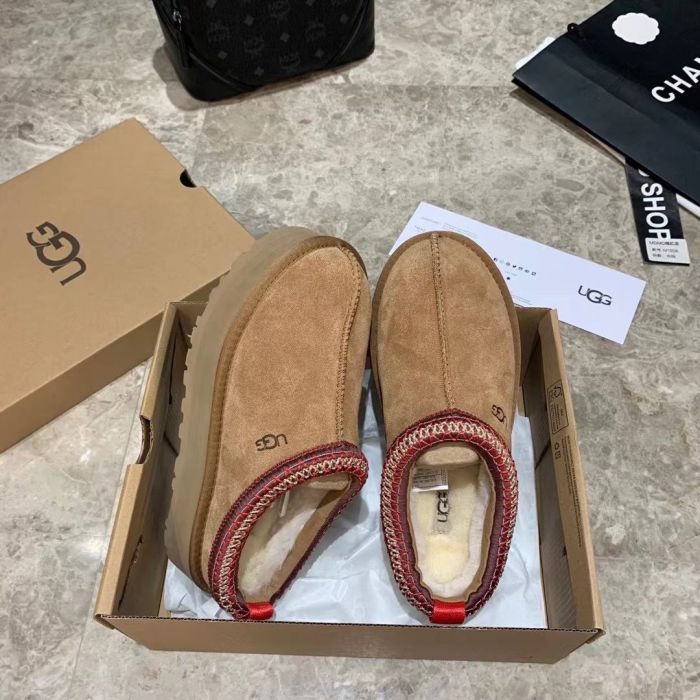 High quality fur slippers，size 35-40，SS70-1593