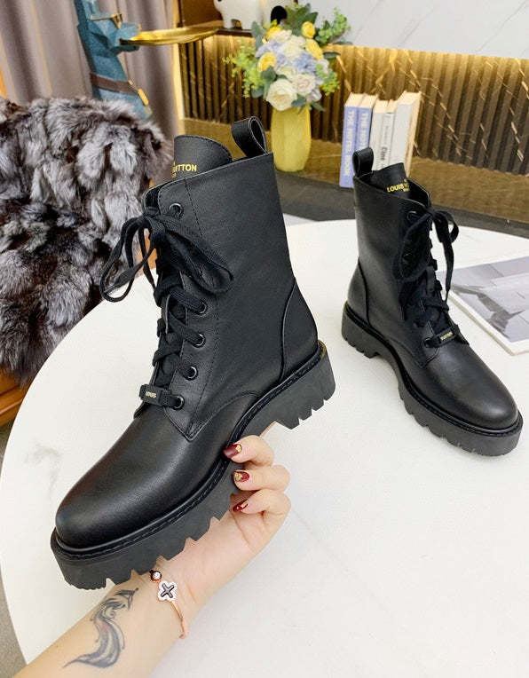 Top Quality Women's boot shoes,size 35-42, SS110-300