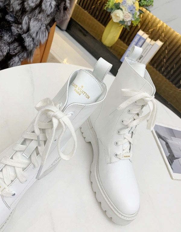 Top Quality Women's boot shoes,size 35-42, SS110-301