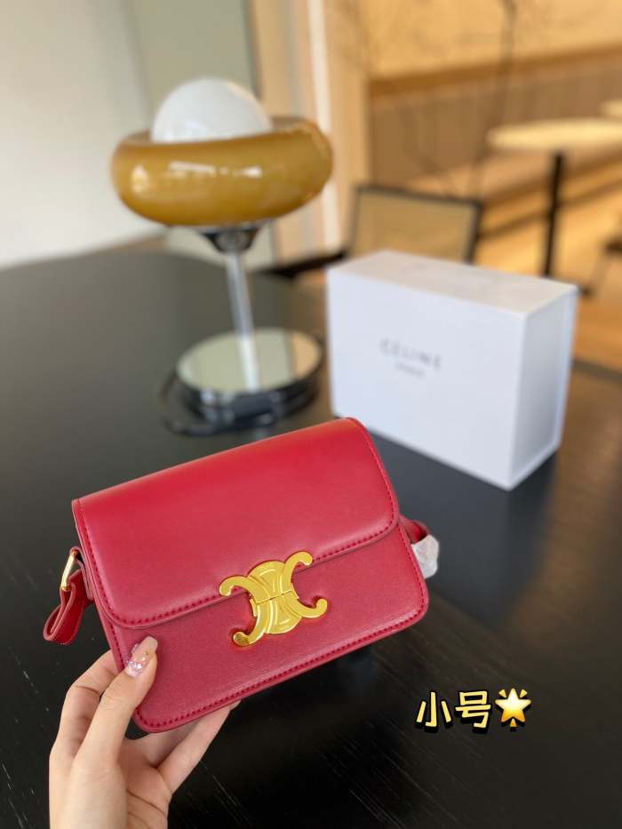 split leather bag,AAAA , no box Size :22 cm  and 18 cm,B68-5606-5611