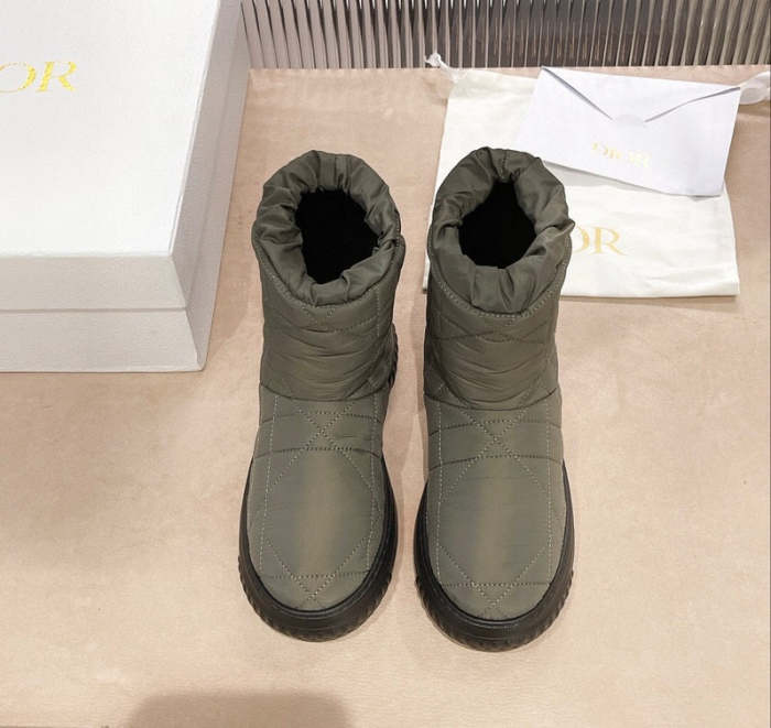 Top Quality Women's boot shoes,size 35-41,SS120-126-128