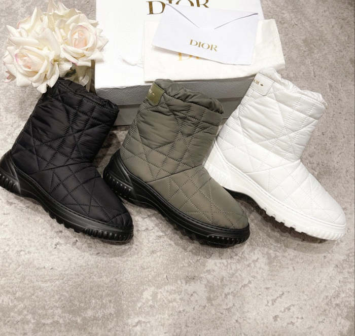 Top Quality Women's boot shoes,size 35-41,SS120-126-128
