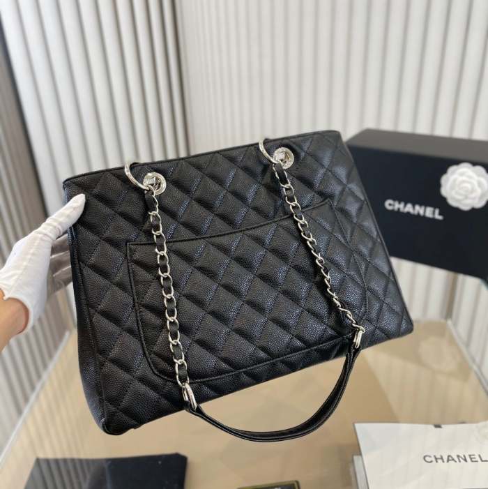 Split leather bag , AAA, no box , size 34X26cm, B75-2529
