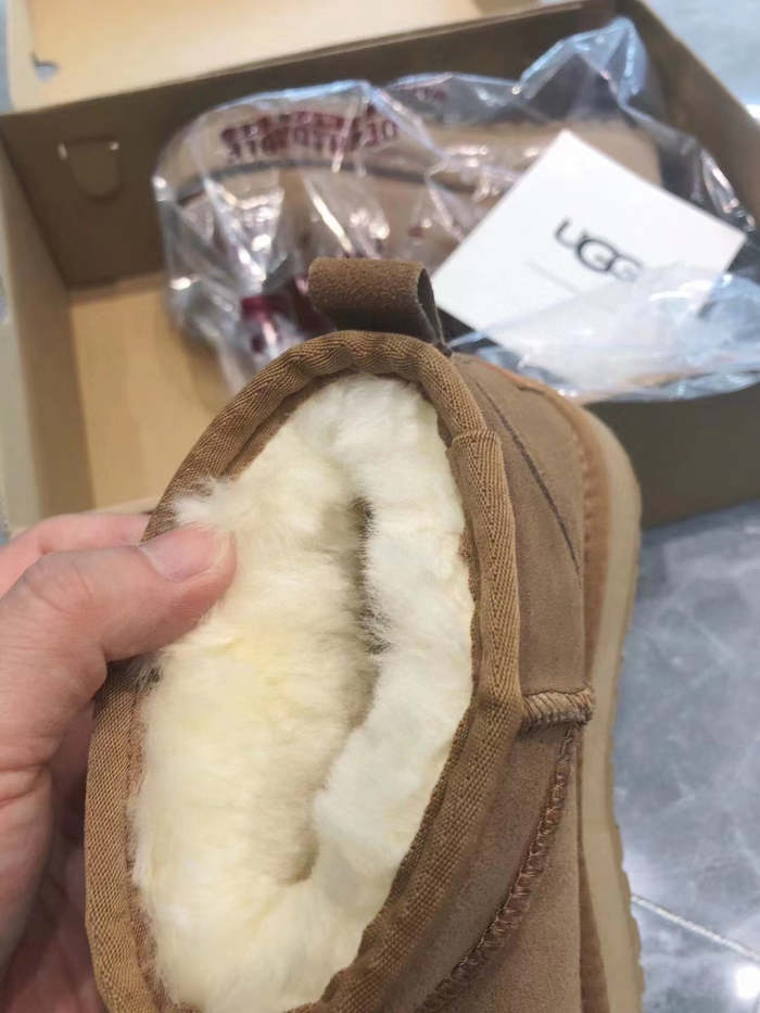 Heightening and thickening and fleece winter boots，size 35-40. SS70-1602-1604