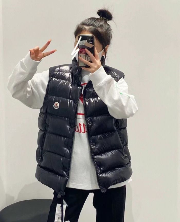 Down vest  size :1,2,3,4,5,6. CL98-6