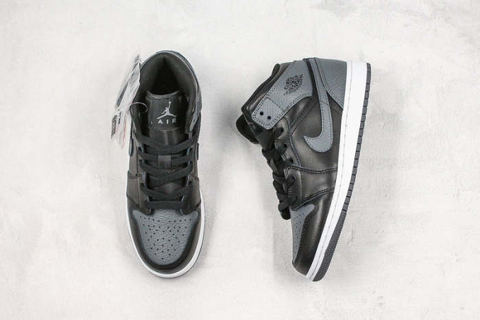 Leather sport sneakers shoes, size 36-47.5, SS98-358