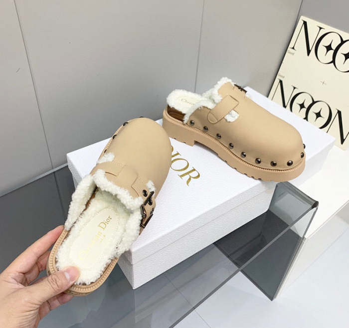 Top Quality Women's casual shoes,size 35-43,SS120-147