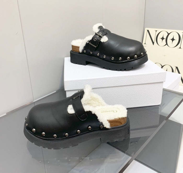 Top Quality Women's casual shoes,size 35-43,SS120-150