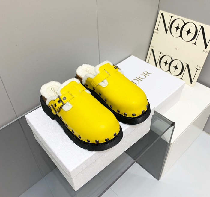 Top Quality Women's casual shoes,size 35-43,SS120-146