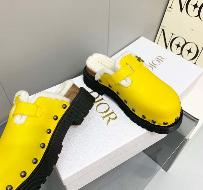 Top Quality Women's casual shoes,size 35-43,SS120-146