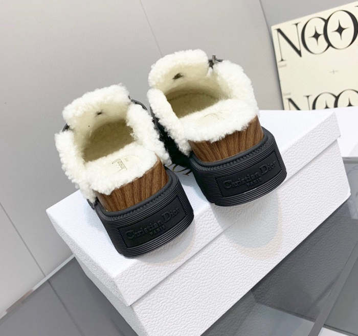Top Quality Women's casual shoes,size 35-43,SS120-150