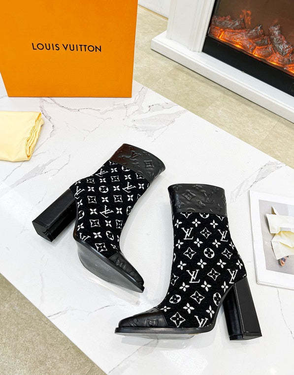 Top Quality Women's boot shoes,size 35-42,SS120-153-155