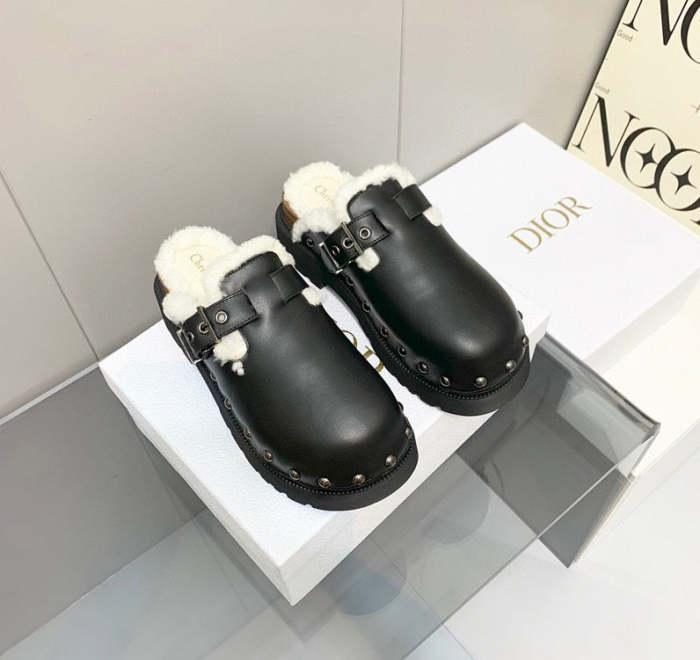 Top Quality Women's casual shoes,size 35-43,SS120-150