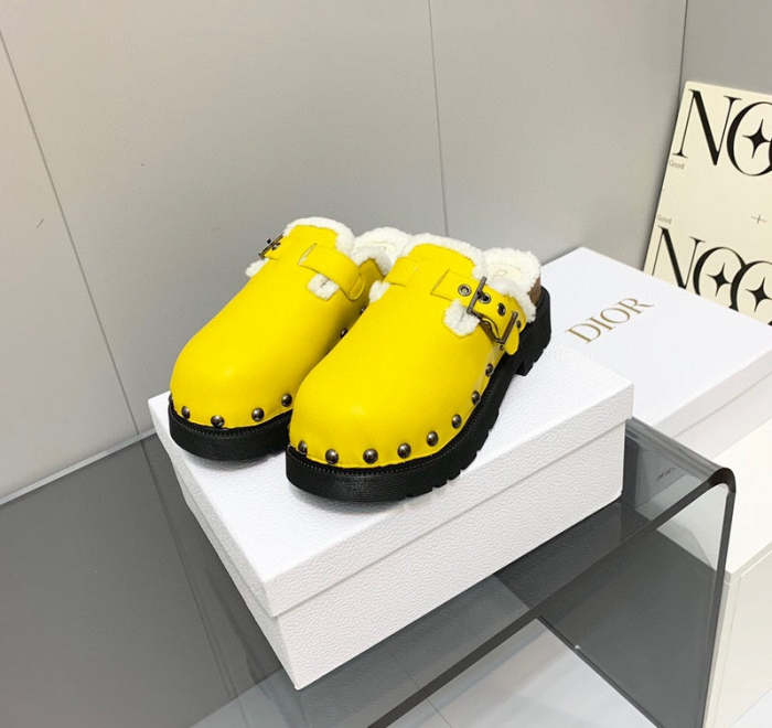 Top Quality Women's casual shoes,size 35-43,SS120-146