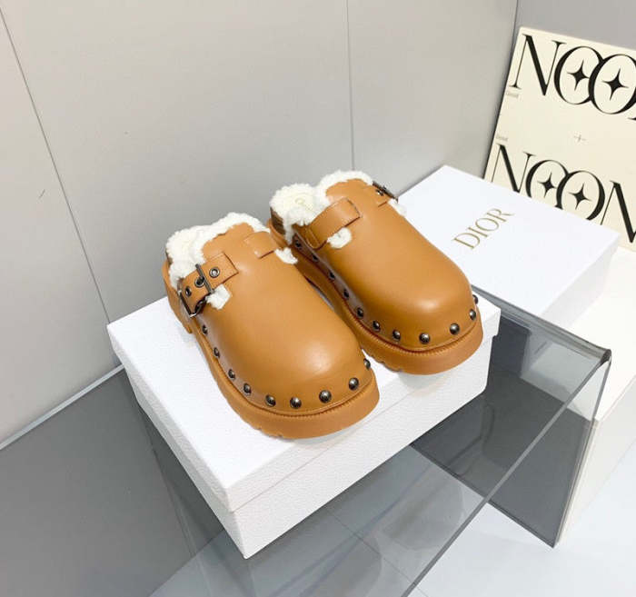 Top Quality Women's casual shoes,size 35-43,SS120-149