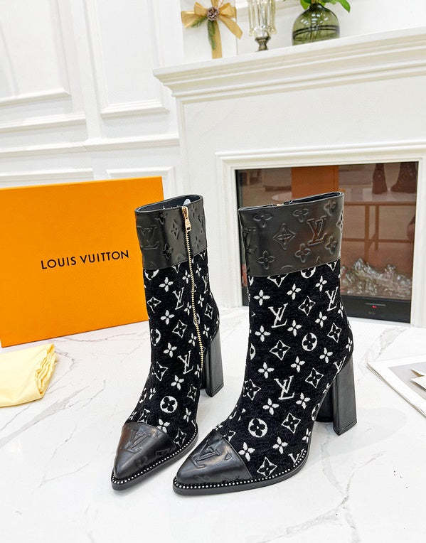 Top Quality Women's boot shoes,size 35-42,SS120-153-155
