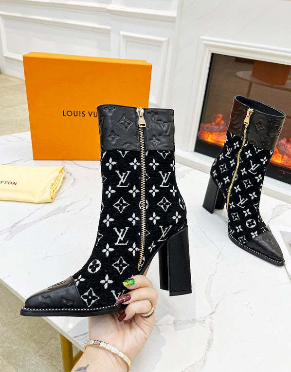 Top Quality Women's boot shoes,size 35-42,SS120-153-155
