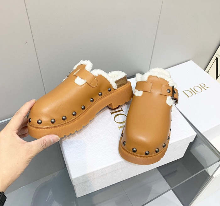 Top Quality Women's casual shoes,size 35-43,SS120-149