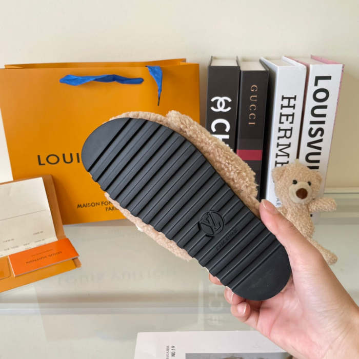 women flat shoes,size 35-42, SS60-1971-1975