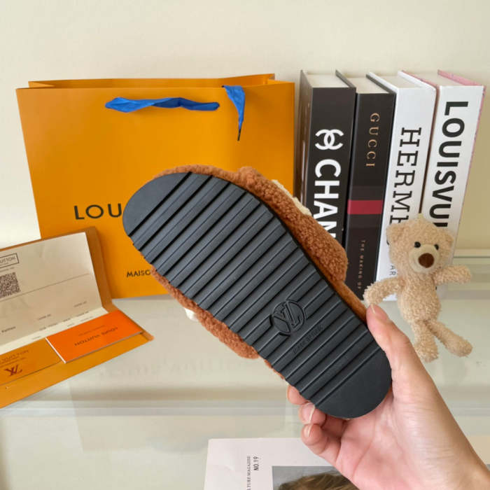 women flat shoes,size 35-42, SS60-1971-1975