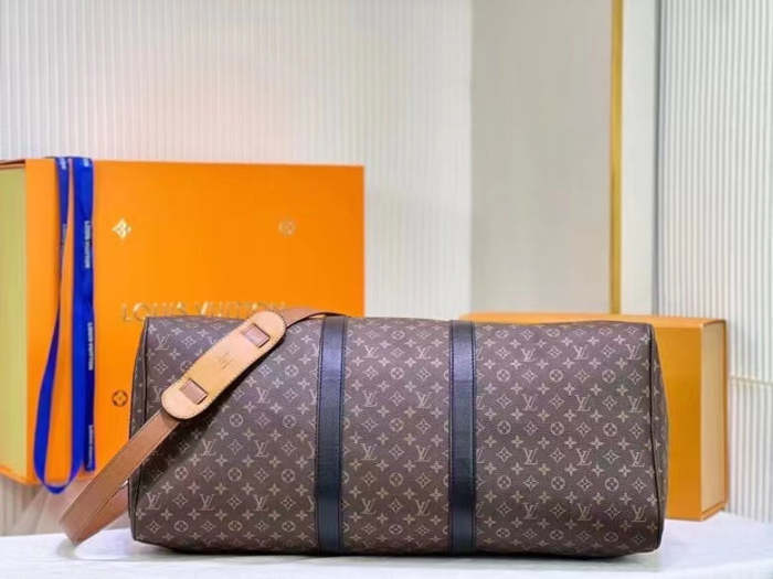 Leather keepall bag ,5A ,size 50x29*22cm ,no box, B130-45-46