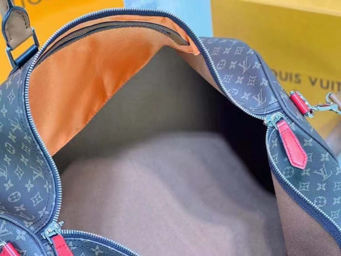 Leather keepall bag ,5A ,size 50x29*22cm ,no box, B130-45-46