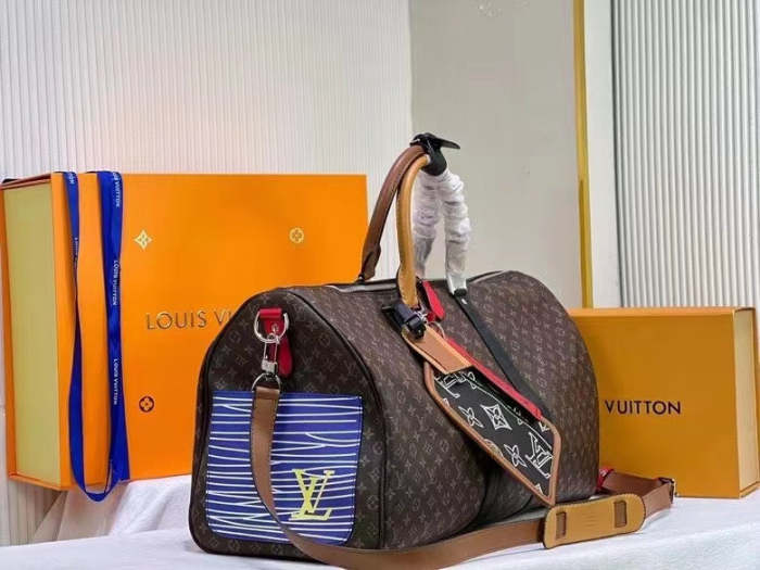 Leather keepall bag ,5A ,size 50x29*22cm ,no box, B130-45-46