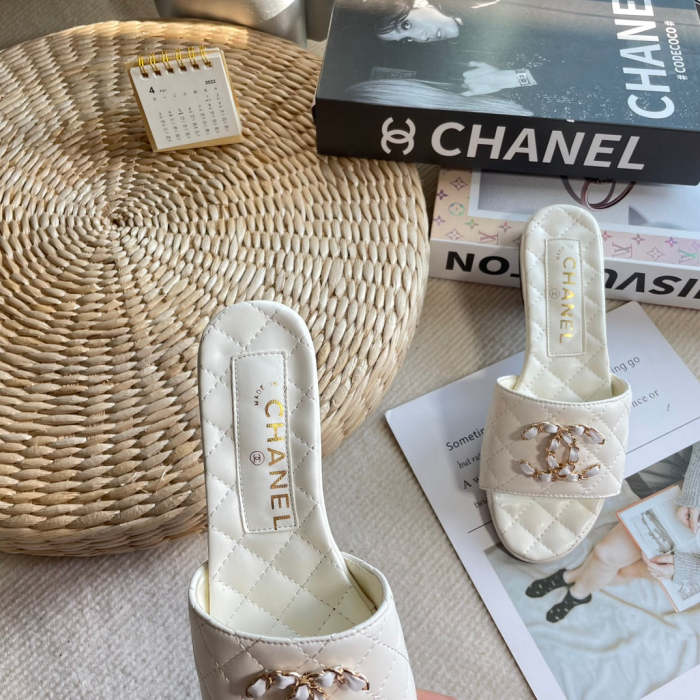 Women's Flat slippers shoes , size 35-40 ,SS50-1151-1152