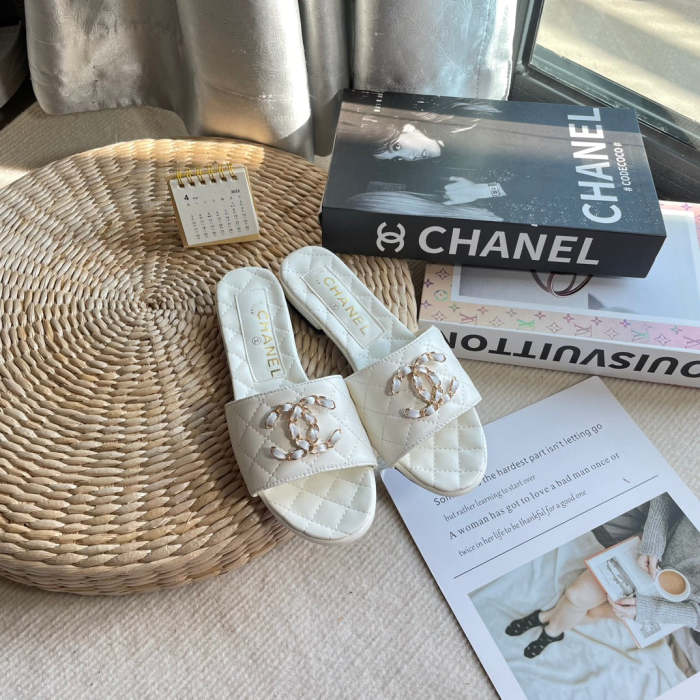 Women's Flat slippers shoes , size 35-40 ,SS50-1151-1152