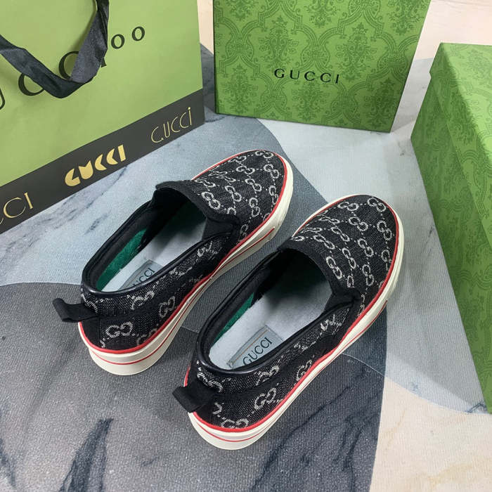 Women flat shoes,size 35-40, SS60-1981
