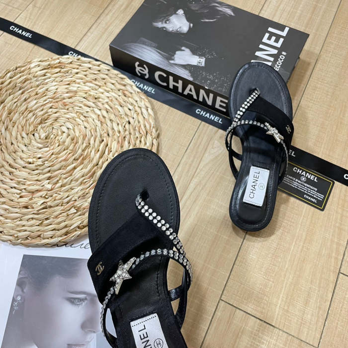 Flat leather sandals slippers , size 34-41, SS60-1990