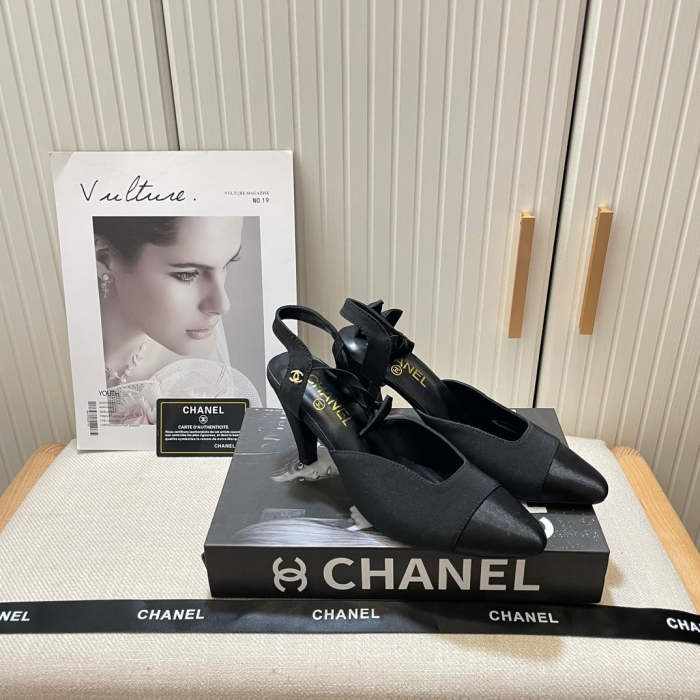 Women heel shoes,size 35-40, SS60-2067-2070