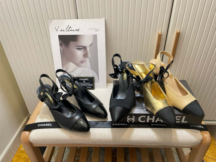 Women heel shoes,size 35-40, SS60-2067-2070