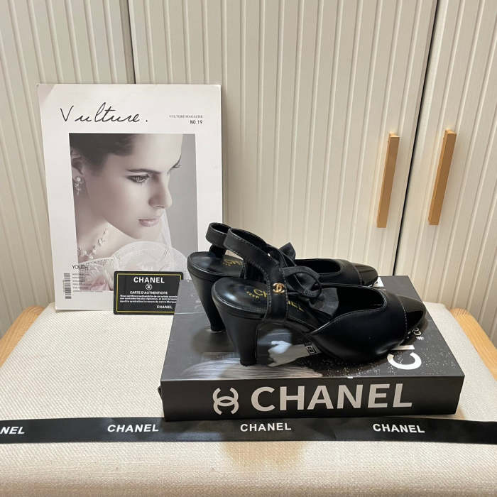 Women heel shoes,size 35-40, SS60-2067-2070