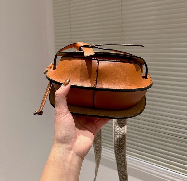 Split leather bag , 3A, no box, size 24X20cm , B68-5859-5860