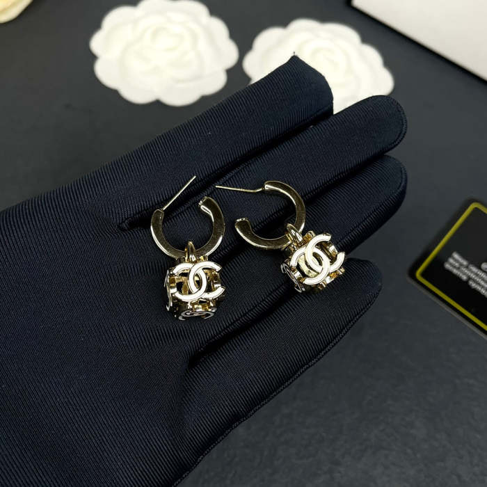 Earring  jewelry , with box,  J25-1556