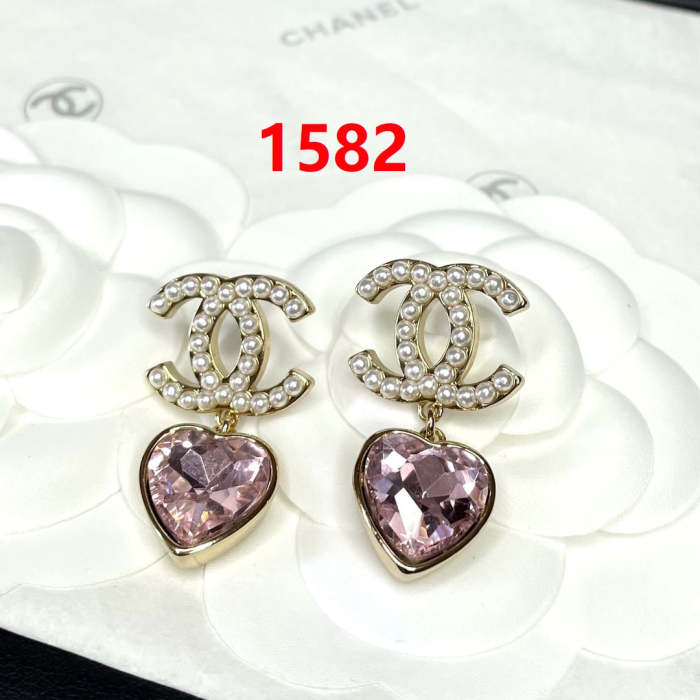 Earring  jewelry , with box,  J25-1582
