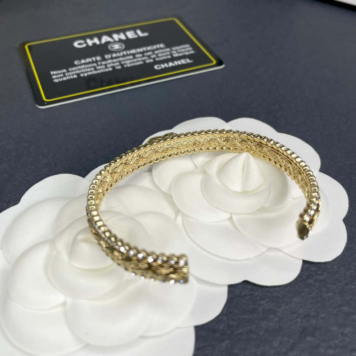 Blacelet bangle  jewelry ,with box,  J25-1598