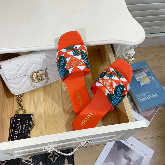 Women's Flat slippers shoes , size 35-42 ,SS50-1198-1199