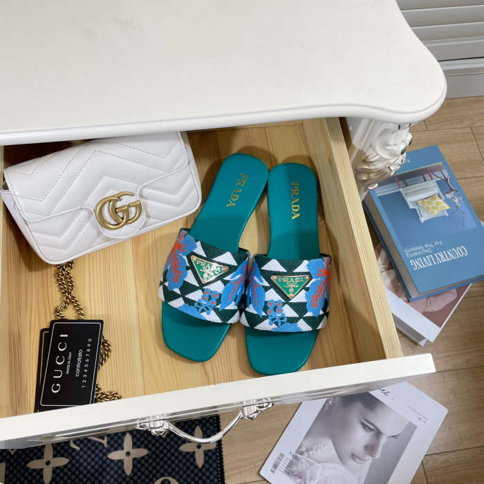 Women's Flat slippers shoes , size 35-42 ,SS50-1198-1199