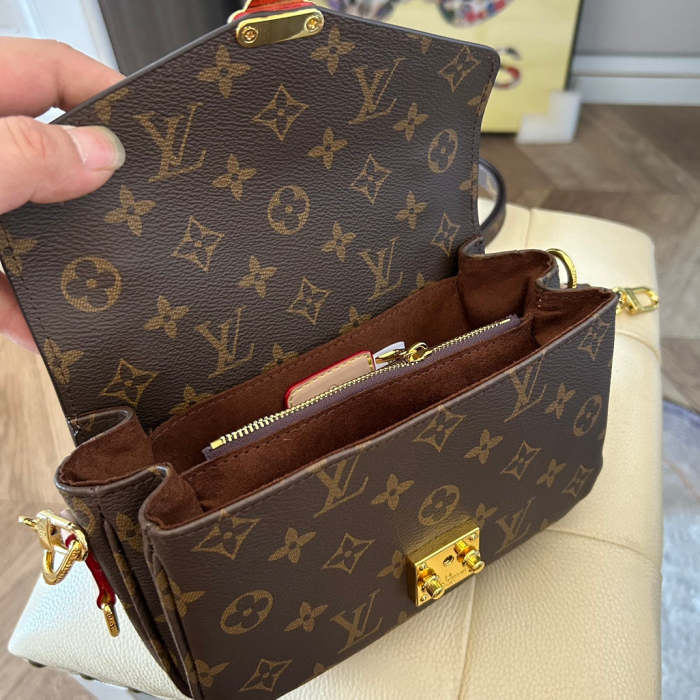 Split leather bag , 3A, size 21x12cm, no box, B68-5951