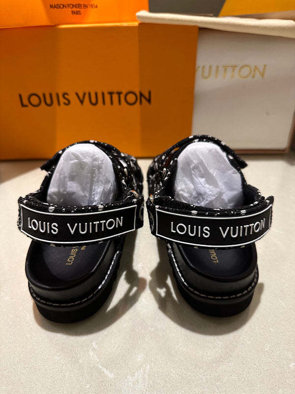 Women Men sandal shoes, size 35-45,  SS88-525