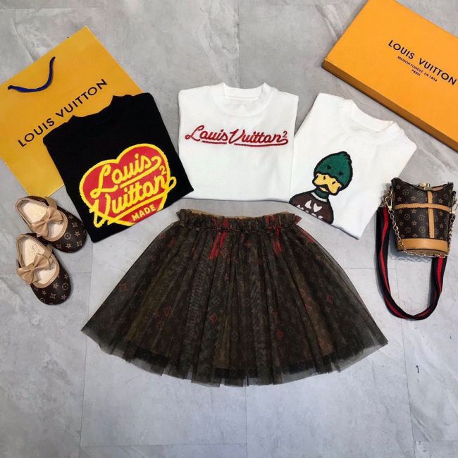 T-shirt + skirts suit Kids set clothes, no box, CL25-880-883