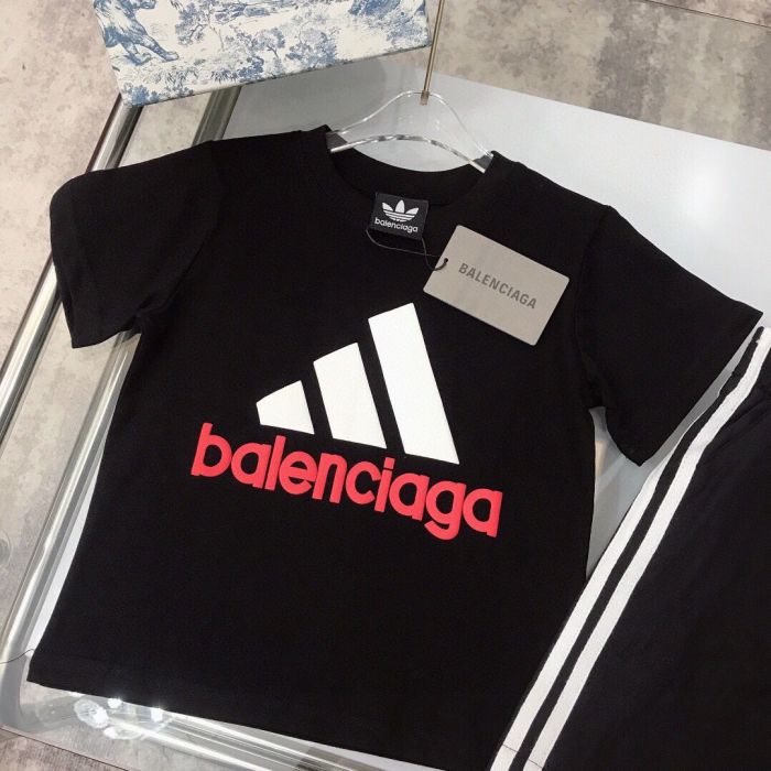 T-shirt + shorts  suit Kids set clothes, no box, CL25-922-923